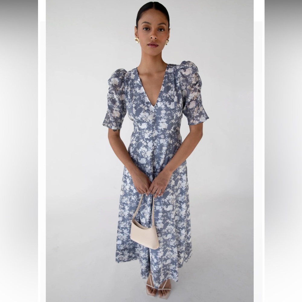 OAK + FORT V-NECK PUFF SLEEVE FLORAL MAXI DRESS